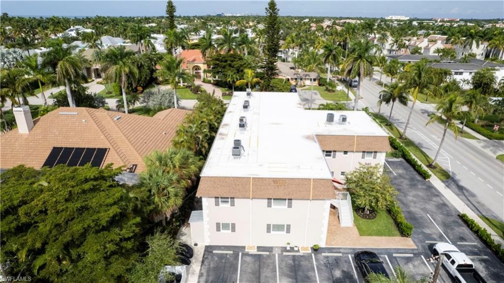 940 3rd St S, Unit 204, Naples, FL 34102 Photo