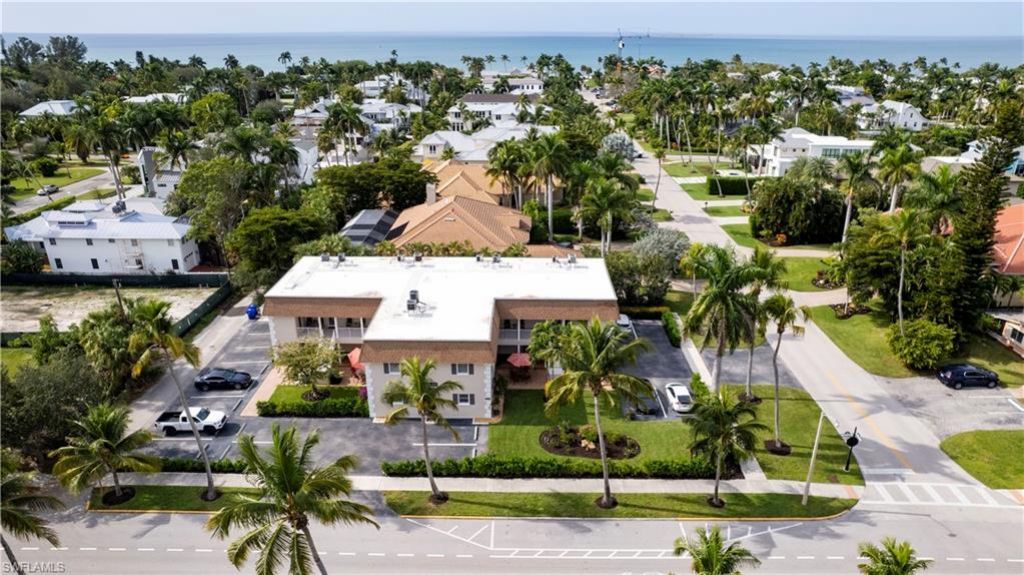 940 3rd St S, Unit 204, Naples, FL 34102 Photo