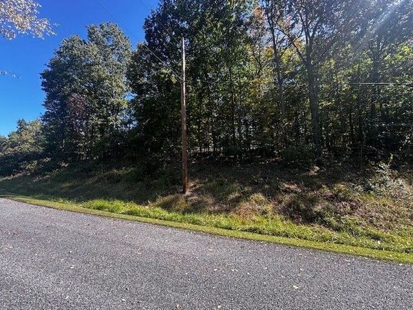 0 Arrowhead Road, Prosperity, PA 15329