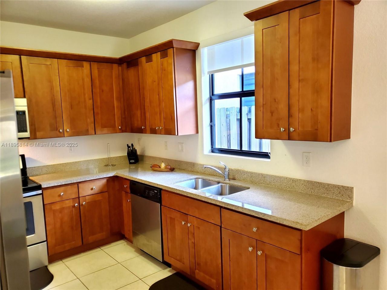 9731 NW 10th Ter, Miami, FL 33172 Photo