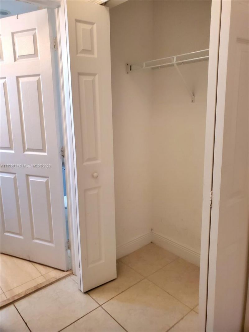 9731 NW 10th Ter, Miami, FL 33172 Photo