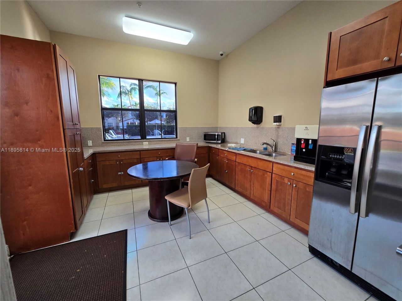 9731 NW 10th Ter, Miami, FL 33172 Photo