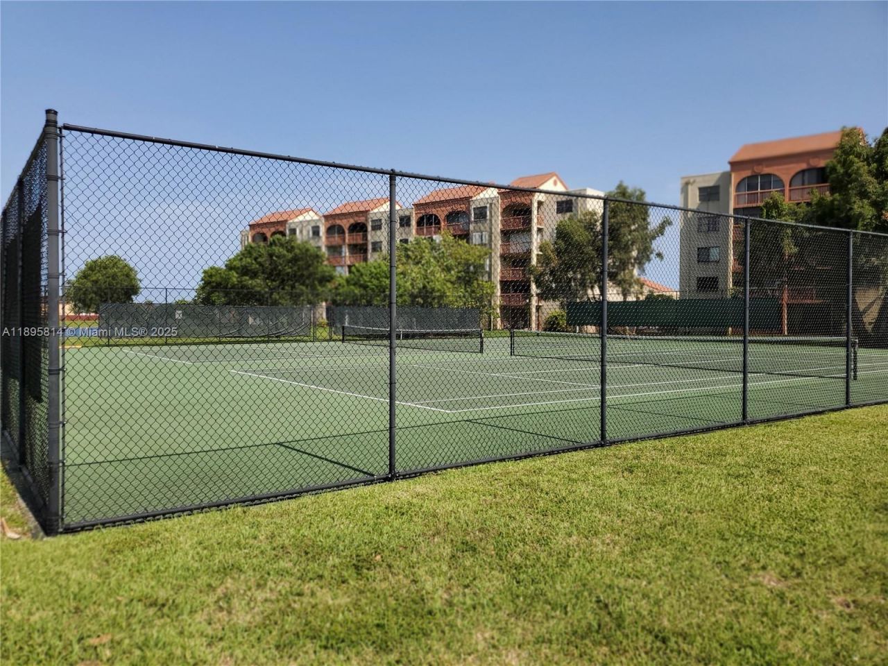 9731 NW 10th Ter, Miami, FL 33172 Photo