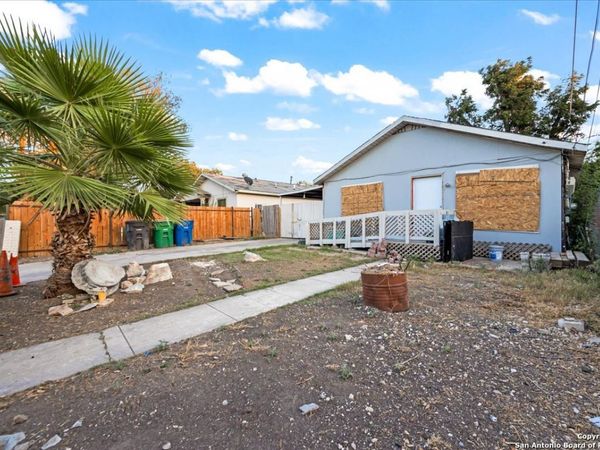 1026 Fitch, San Antonio, TX 78211