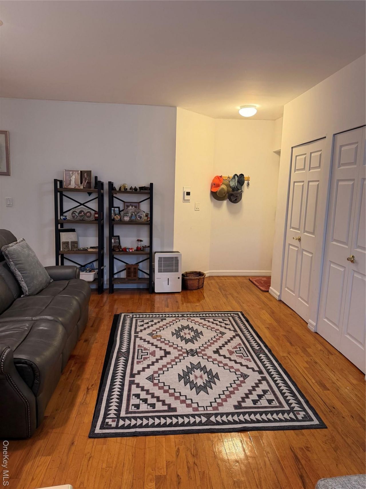 25 W Broadway, Unit 415, Long Beach, NY 11561 Main Photo