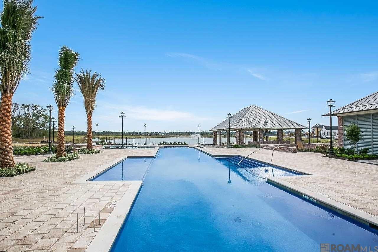 13545 Inspiration Point Dr, Baton Rouge, LA 70810 Main Photo