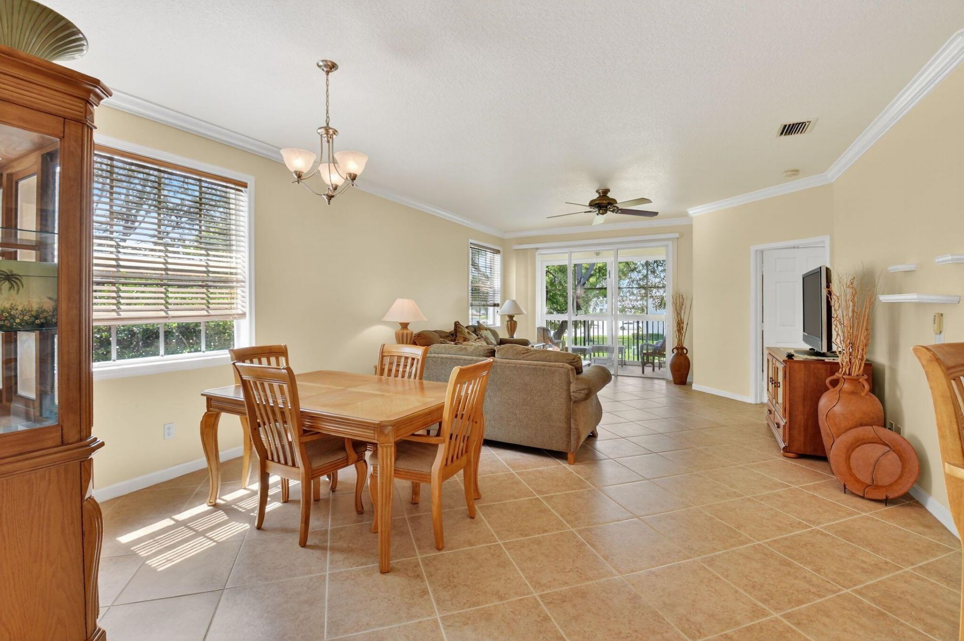 23269 Carolwood Lane, Unit 201, Boca Raton, FL 33428 Photo