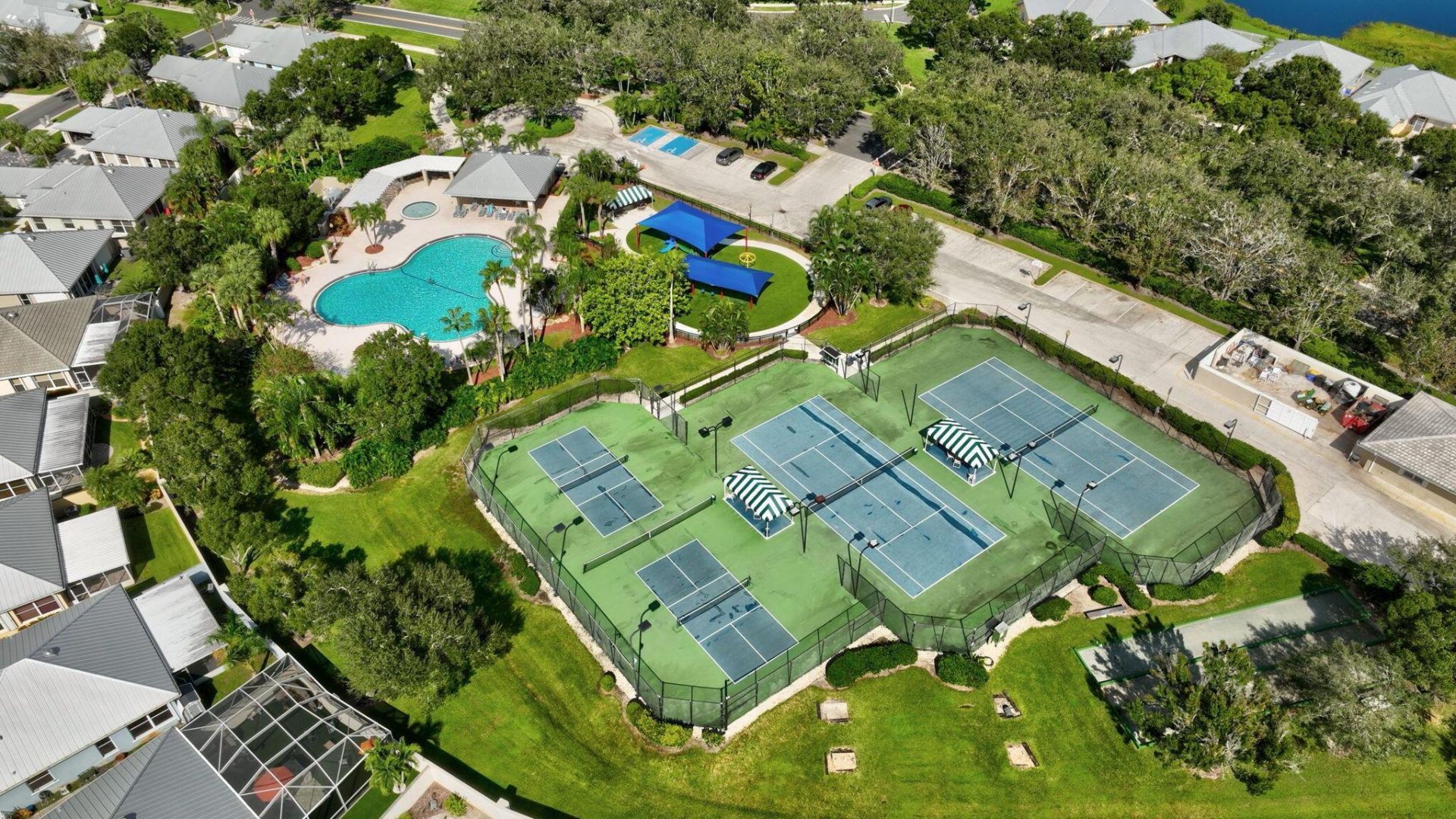 2433 SW Danbury Lane, Palm City, FL 34990 Photo