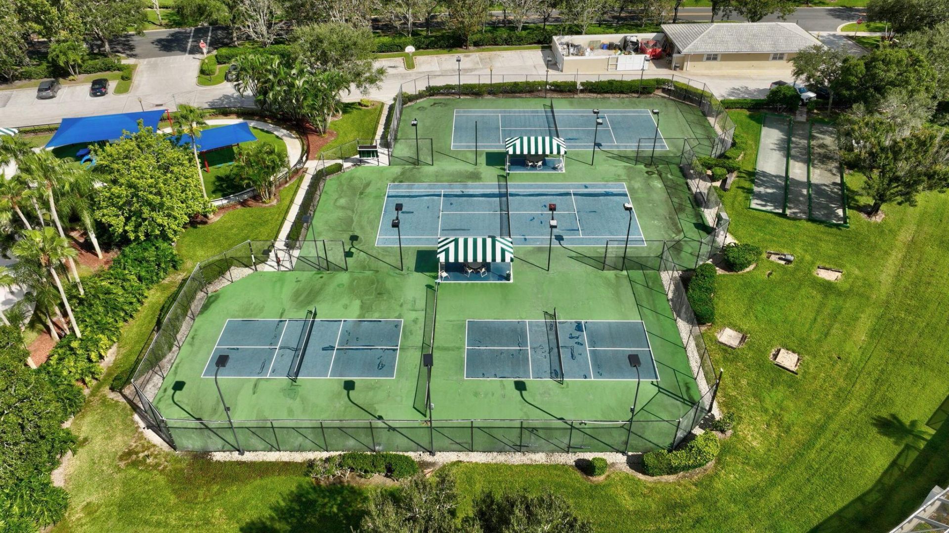 2433 SW Danbury Lane, Palm City, FL 34990 Photo