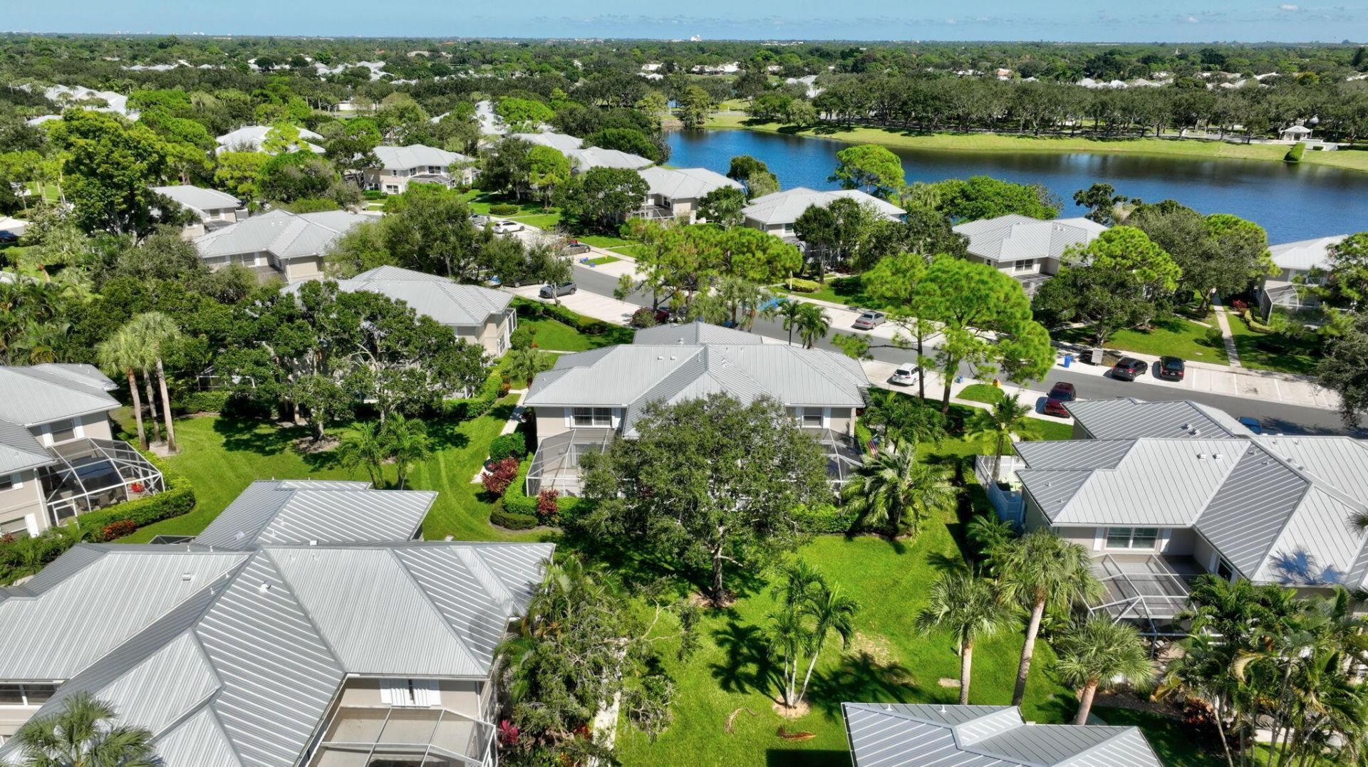 2433 SW Danbury Lane, Palm City, FL 34990 Photo