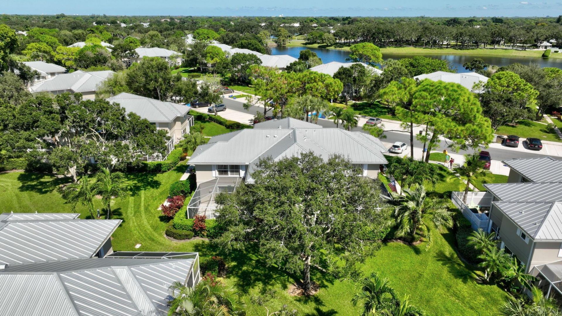 2433 SW Danbury Lane, Palm City, FL 34990 Photo