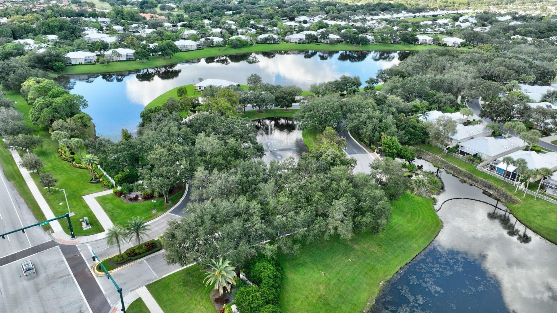 2433 SW Danbury Lane, Palm City, FL 34990 Photo