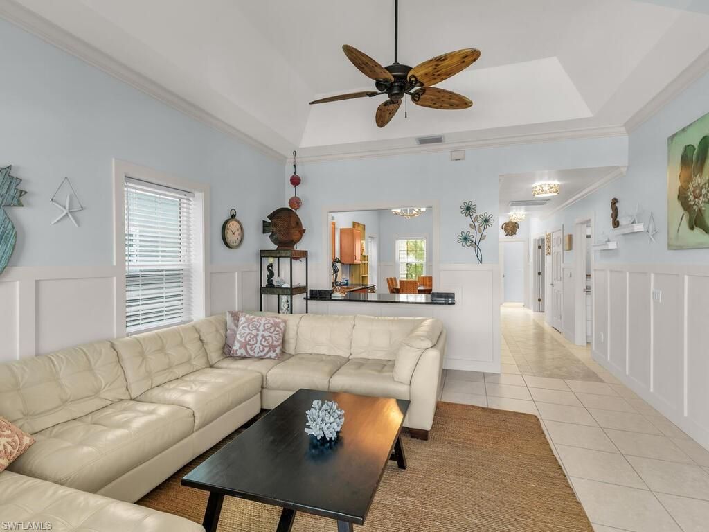 366 Angler Dr, Unit 1602, Goodland, FL 34140 Photo