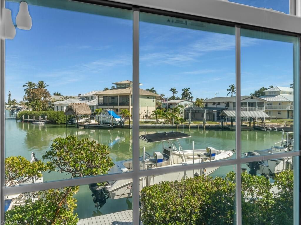 366 Angler Dr, Unit 1602, Goodland, FL 34140 Photo