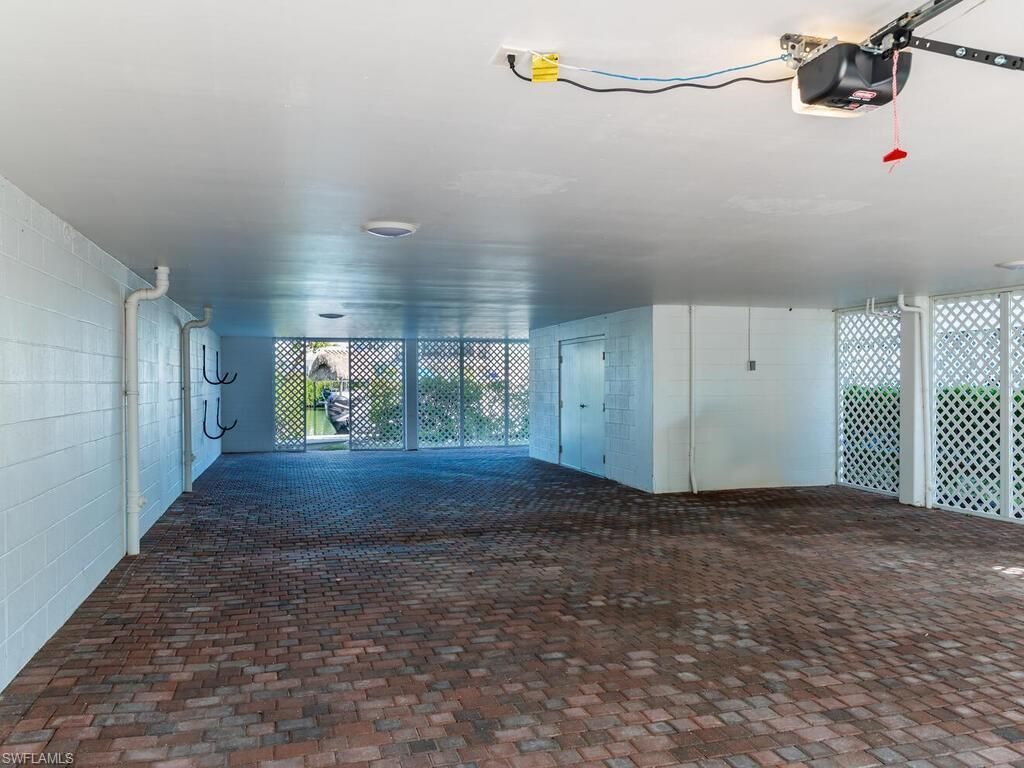 366 Angler Dr, Unit 1602, Goodland, FL 34140 Photo