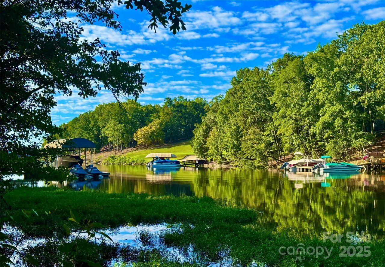 142 Long Cove, New London, NC 28127 Main Photo