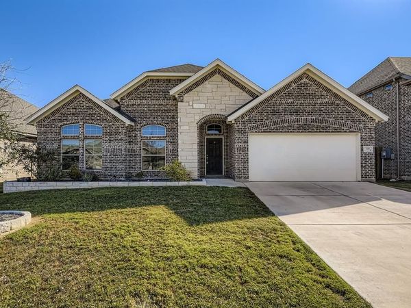 124 Independence Drive, Joshua, TX 76058