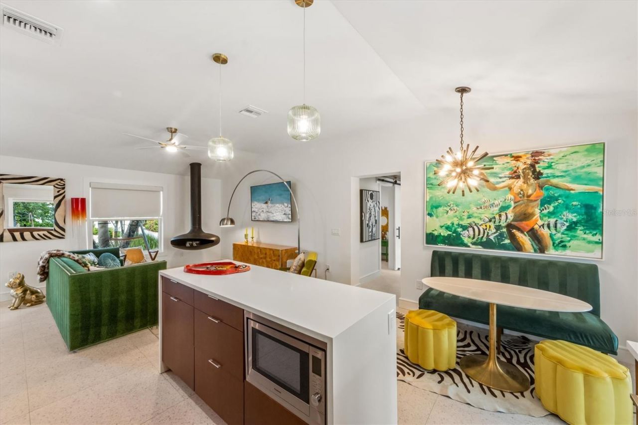 505 65th Street, Holmes Beach, FL 34217 Photo