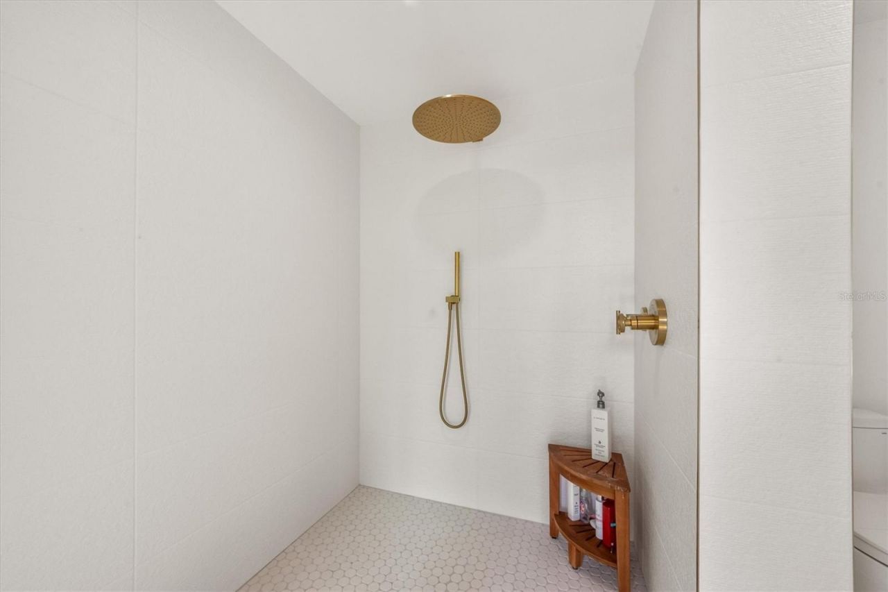 505 65th Street, Holmes Beach, FL 34217 Photo