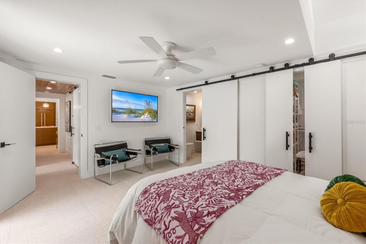 505 65th Street, Holmes Beach, FL 34217 Photo