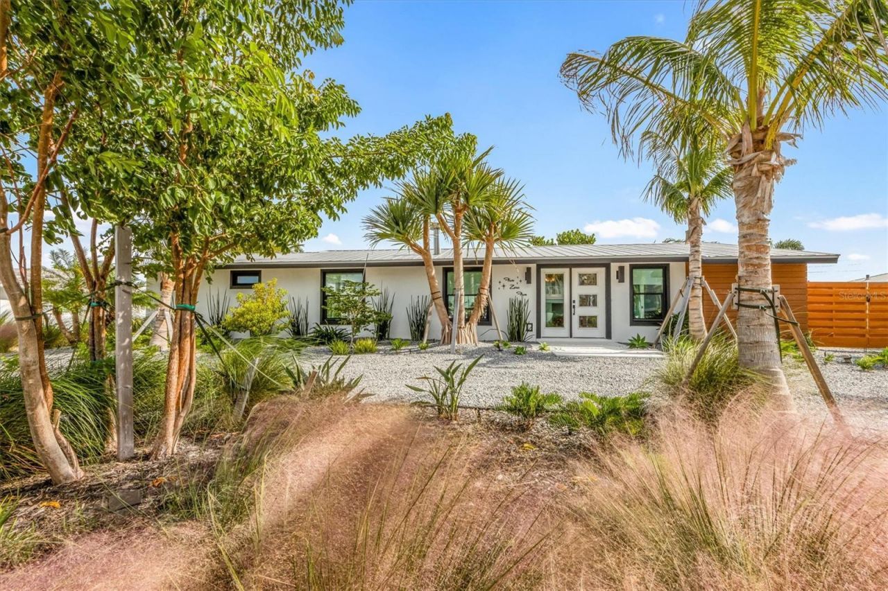 505 65th Street, Holmes Beach, FL 34217 Photo