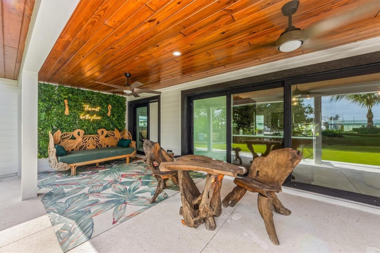 505 65th Street, Holmes Beach, FL 34217 Photo