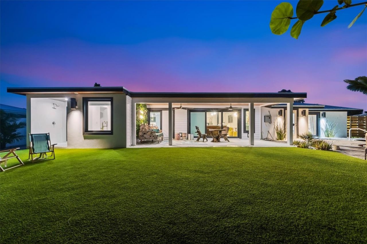 505 65th Street, Holmes Beach, FL 34217 Photo