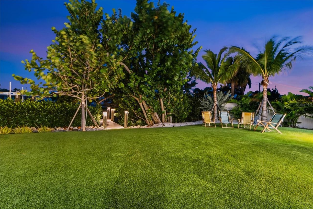 505 65th Street, Holmes Beach, FL 34217 Photo