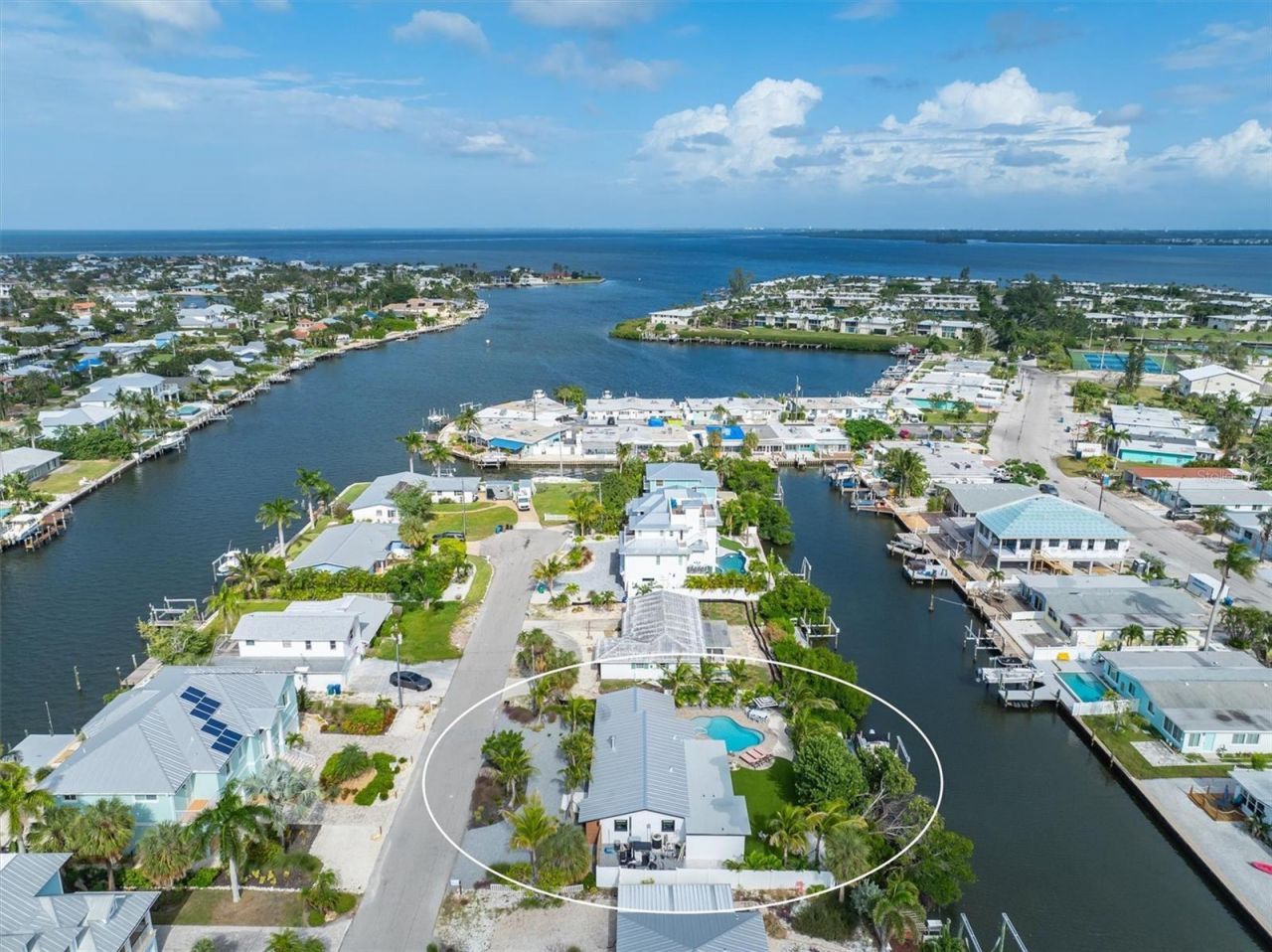 505 65th Street, Holmes Beach, FL 34217 Photo