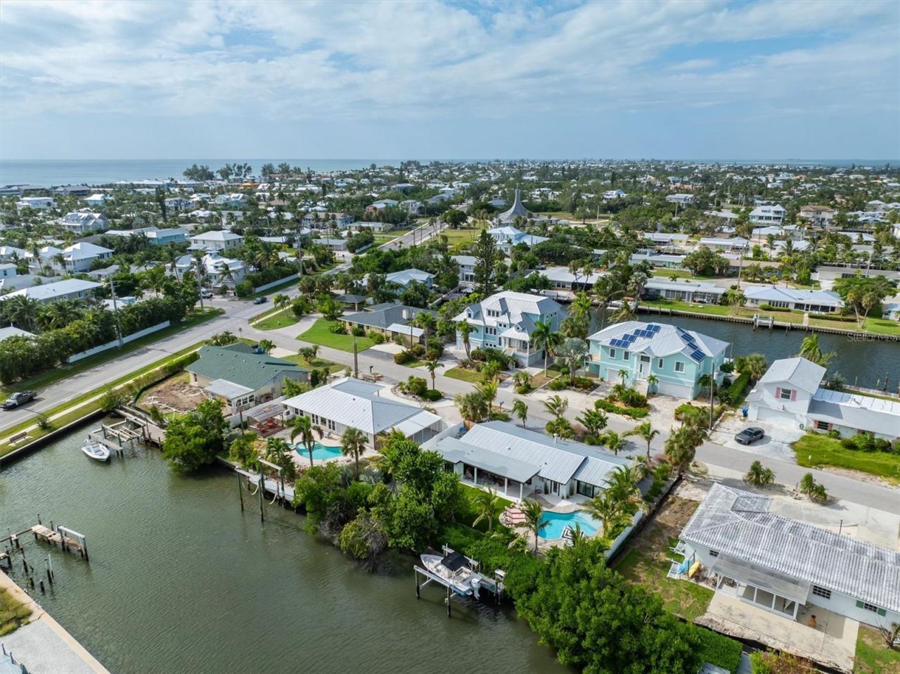 505 65th Street, Holmes Beach, FL 34217 Photo