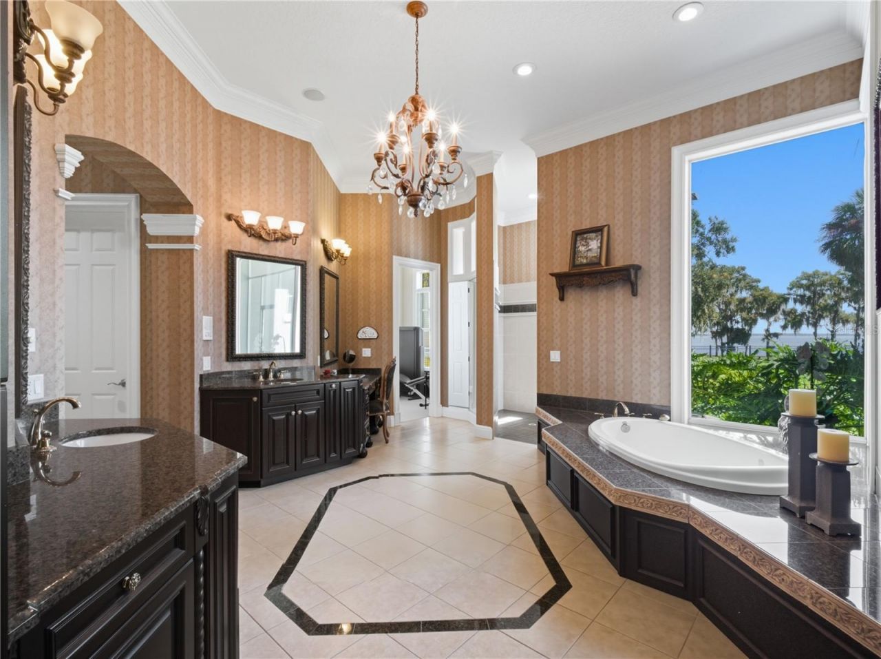 30215 Redtree Drive, Leesburg, FL 34748 Photo