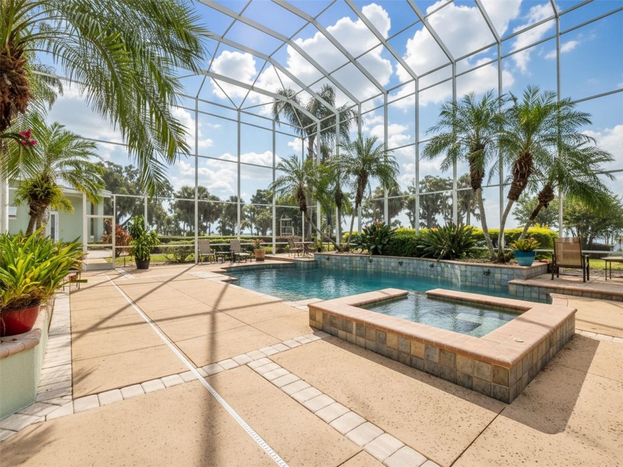 30215 Redtree Drive, Leesburg, FL 34748 Photo