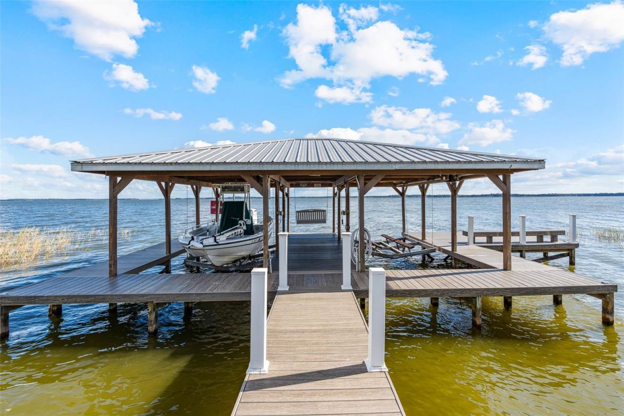 30215 Redtree Drive, Leesburg, FL 34748 Photo