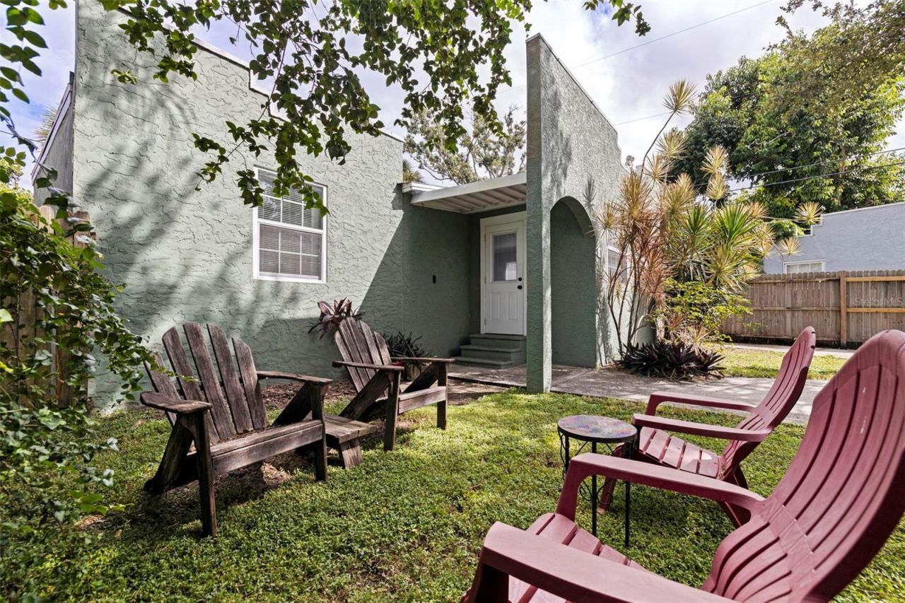 2031 44th Avenue N, Saint Petersburg, FL 33714 Photo