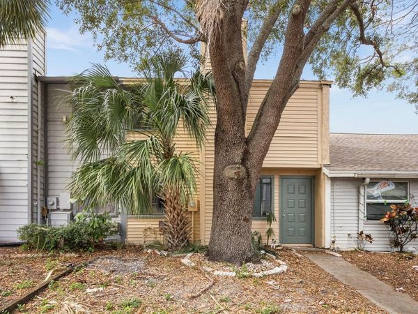 4712 STONEPOINTE PLACE, TAMPA, FL 33634