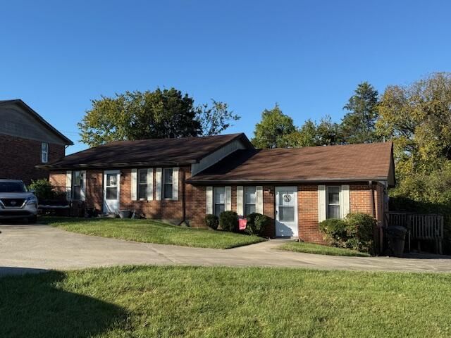 790 Ridgeview Drive, Frankfort, KY 40601 Main Photo