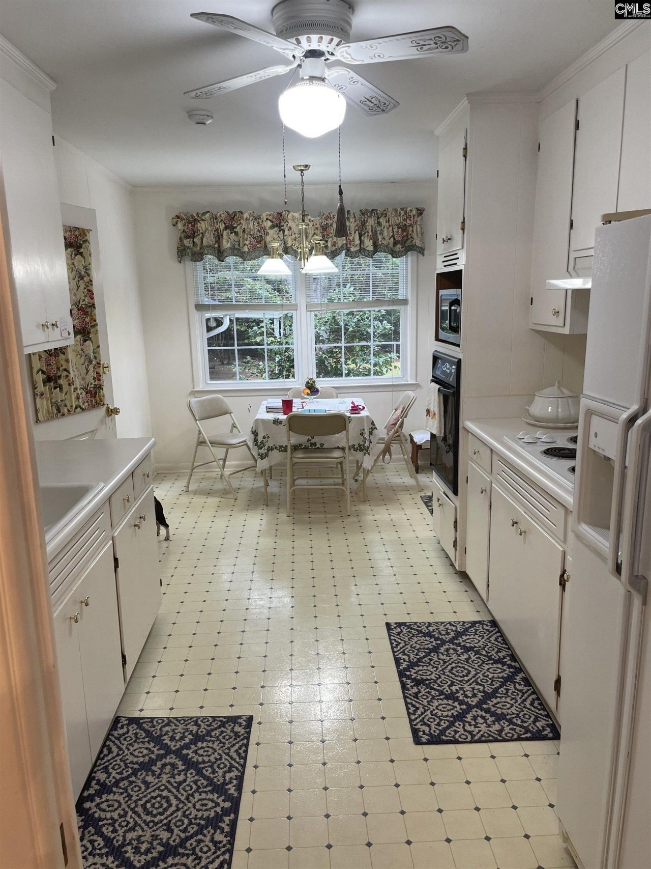 2753 Hillcrest Street Photo 10