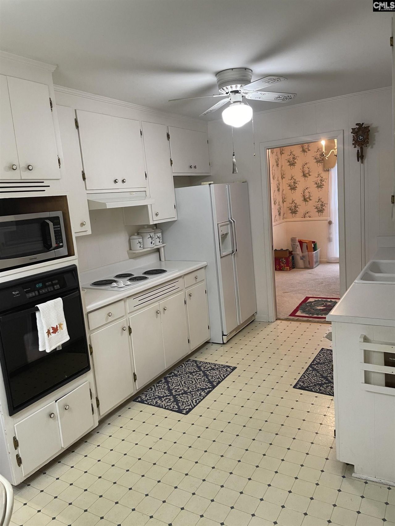 2753 Hillcrest Street Photo 12