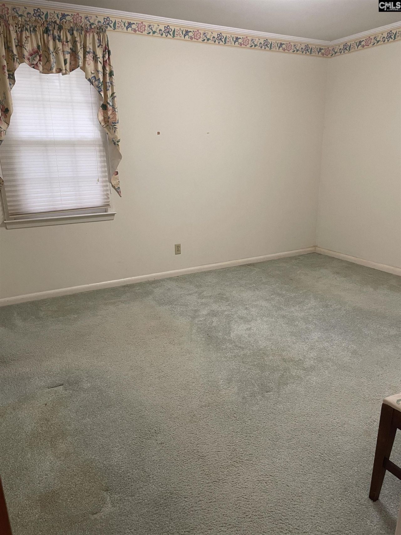 2753 Hillcrest Street Photo 22