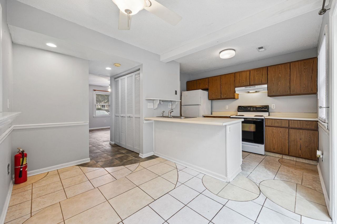 6706 Bryant St. Photo 12