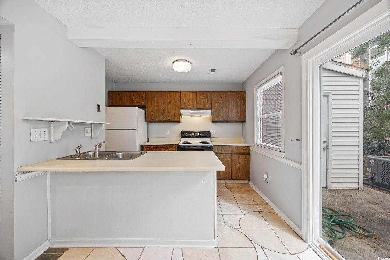 6706 Bryant St. Photo 13