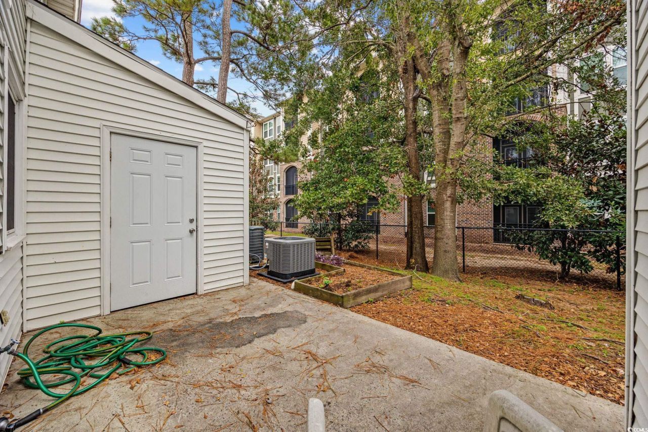 6706 Bryant St. Photo 24