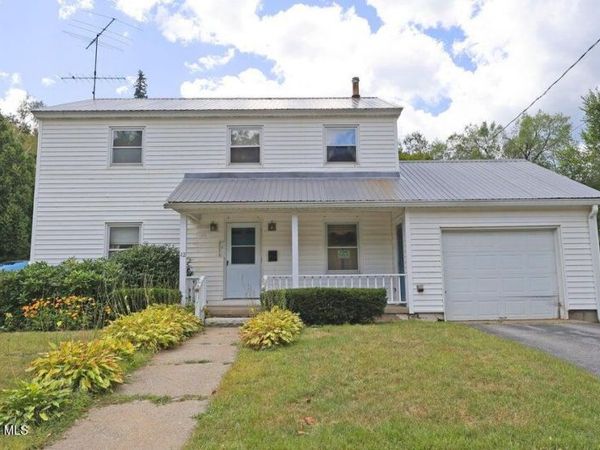 42 King Street, Warrensburg, NY 12885