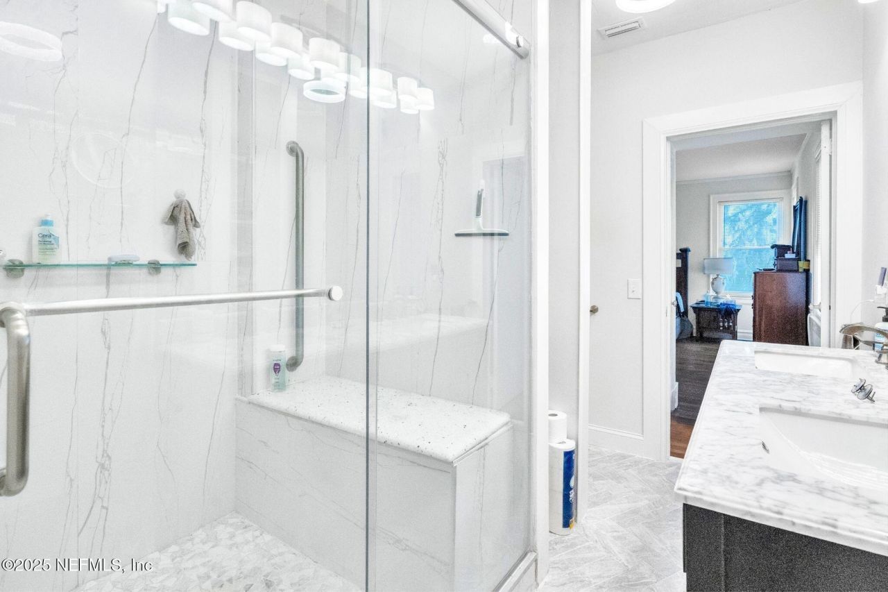 1409 Gay Avenue, Jacksonville, FL 32207 Photo