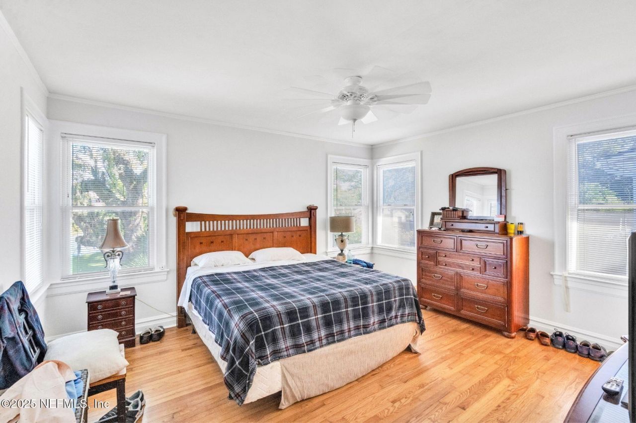 1409 Gay Avenue, Jacksonville, FL 32207 Photo