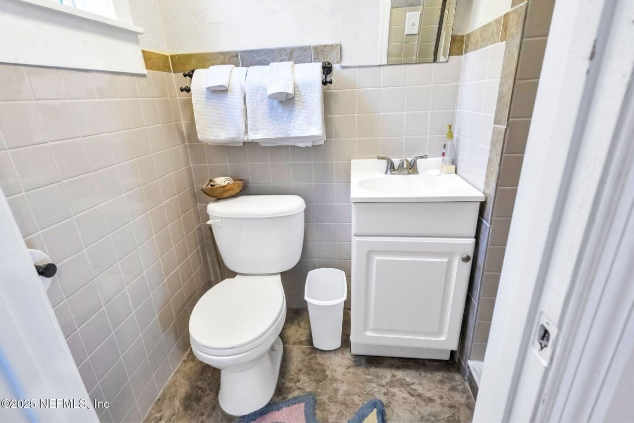 1409 Gay Avenue, Jacksonville, FL 32207 Photo