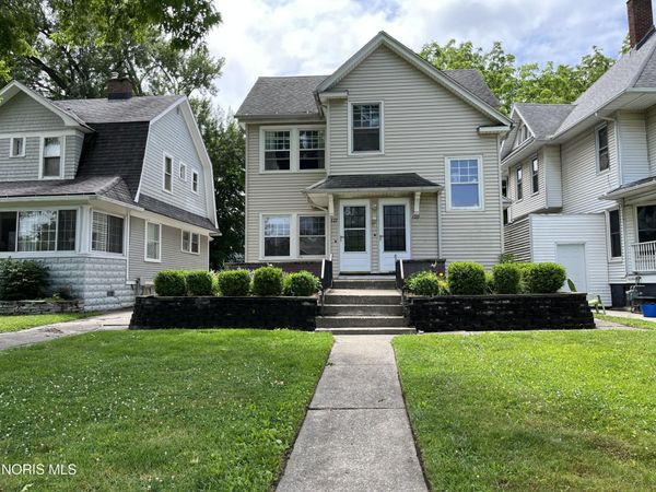 127 University Boulevard, Toledo, OH 43614