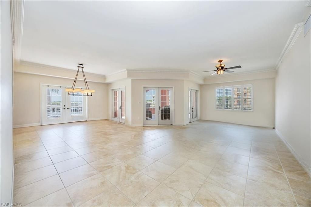451 Bayfront Pl, Unit 5207, Naples, FL 34102 Photo