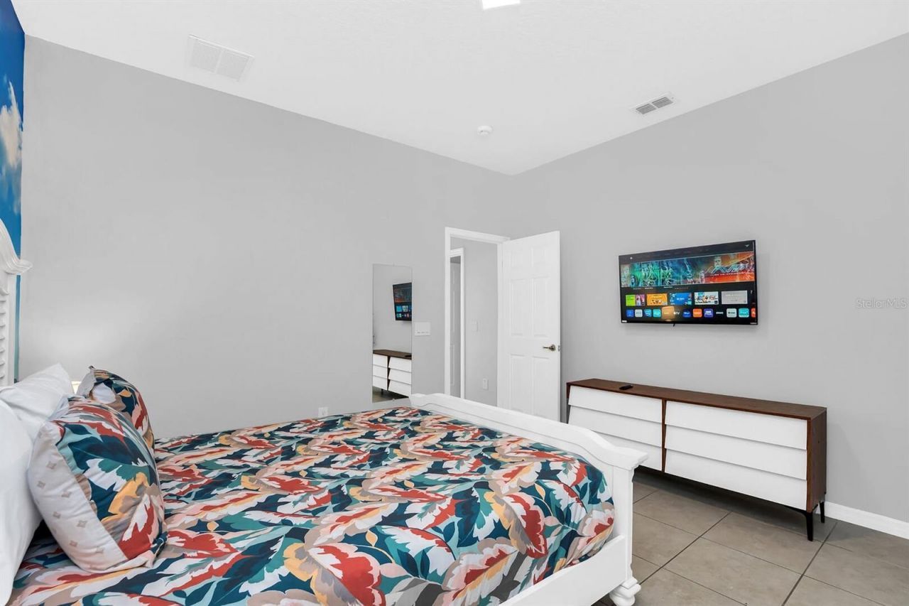 6148 Broad Oak Drive, Davenport, FL 33837 Photo