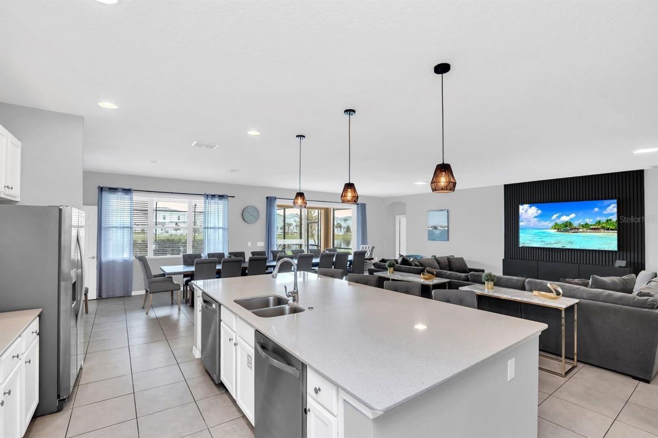 6148 Broad Oak Drive, Davenport, FL 33837 Photo